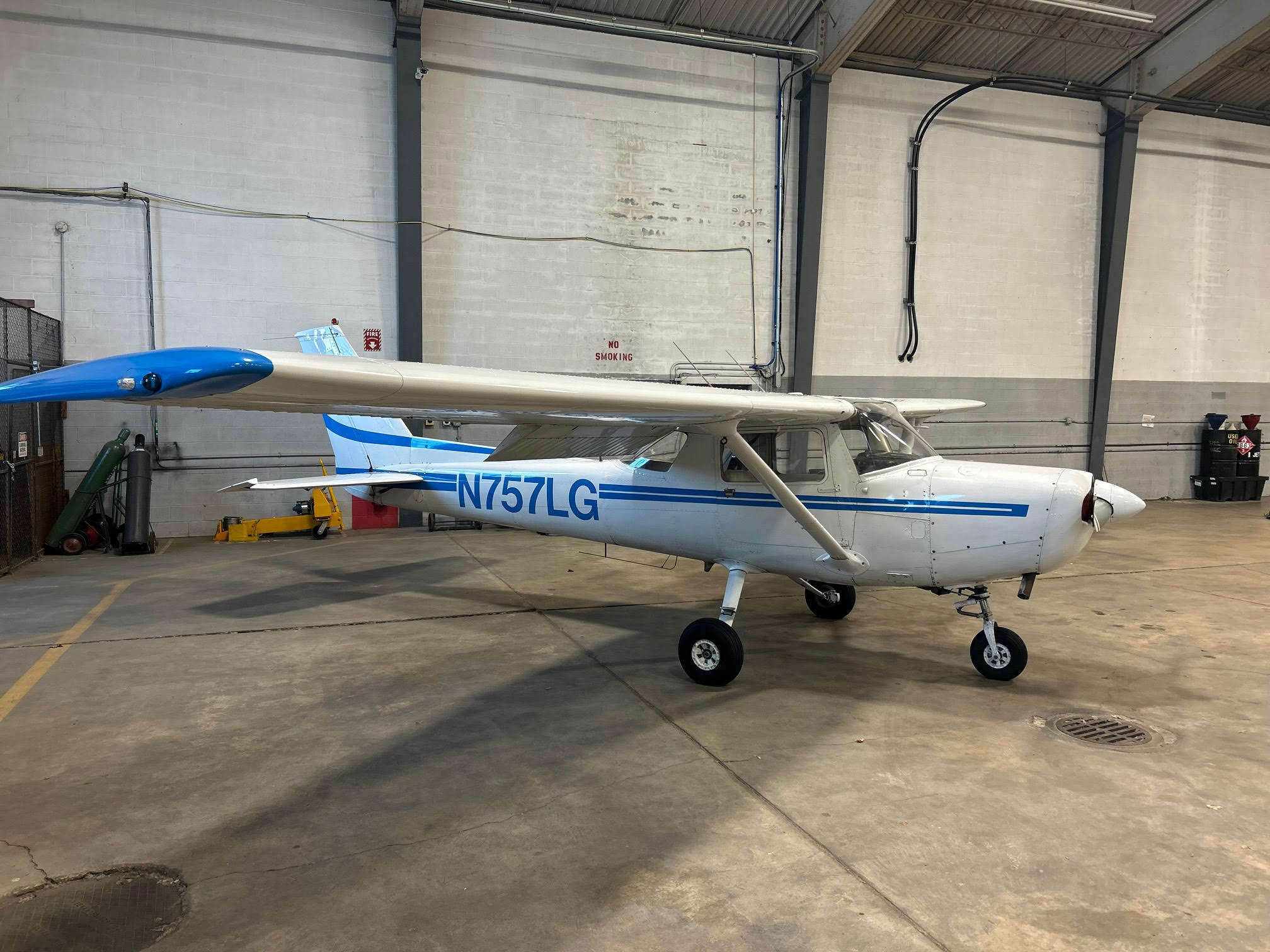 CESSNA 152 aircraft image